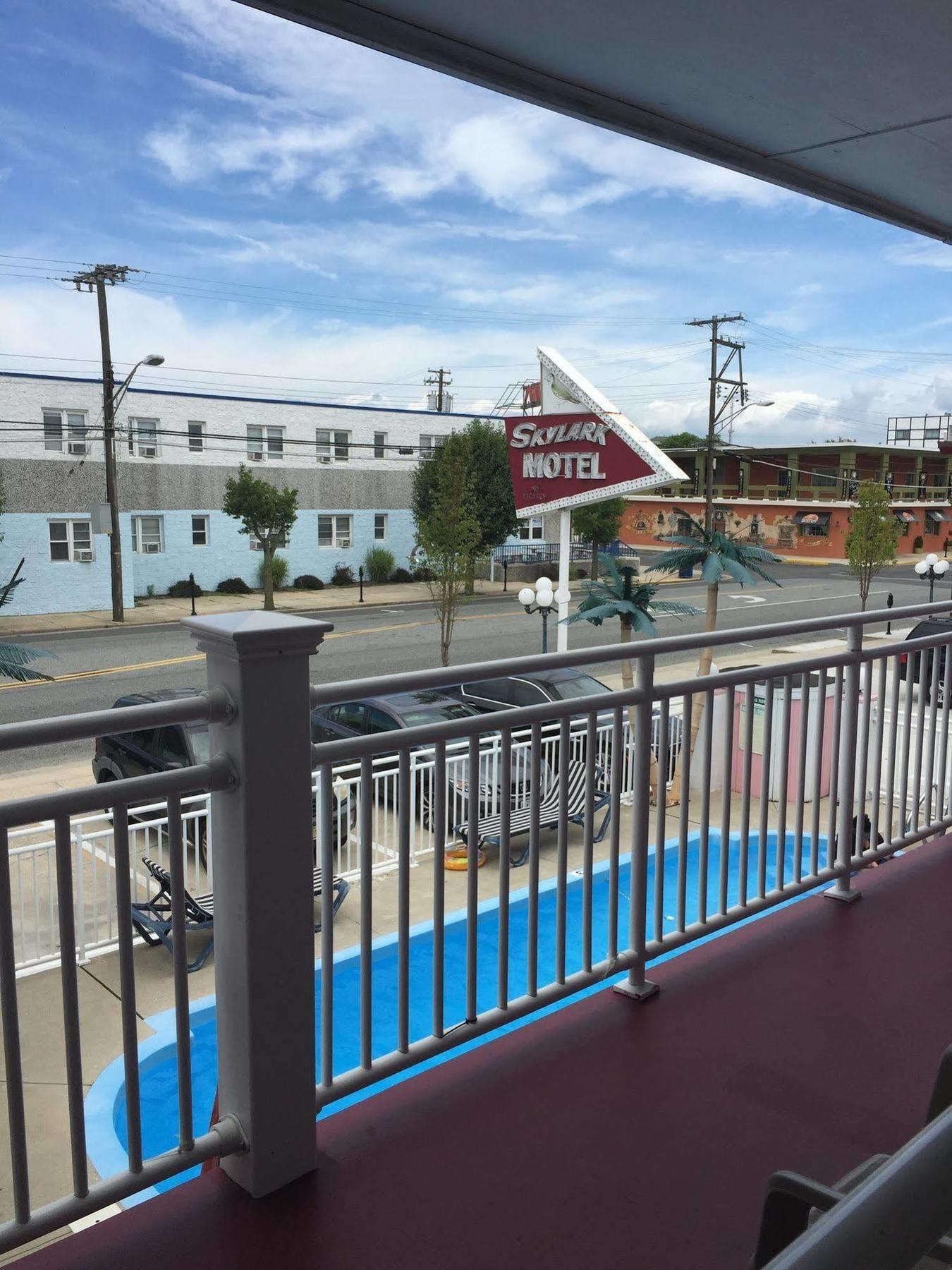 Skylark Resort Motel Wildwood Luaran gambar